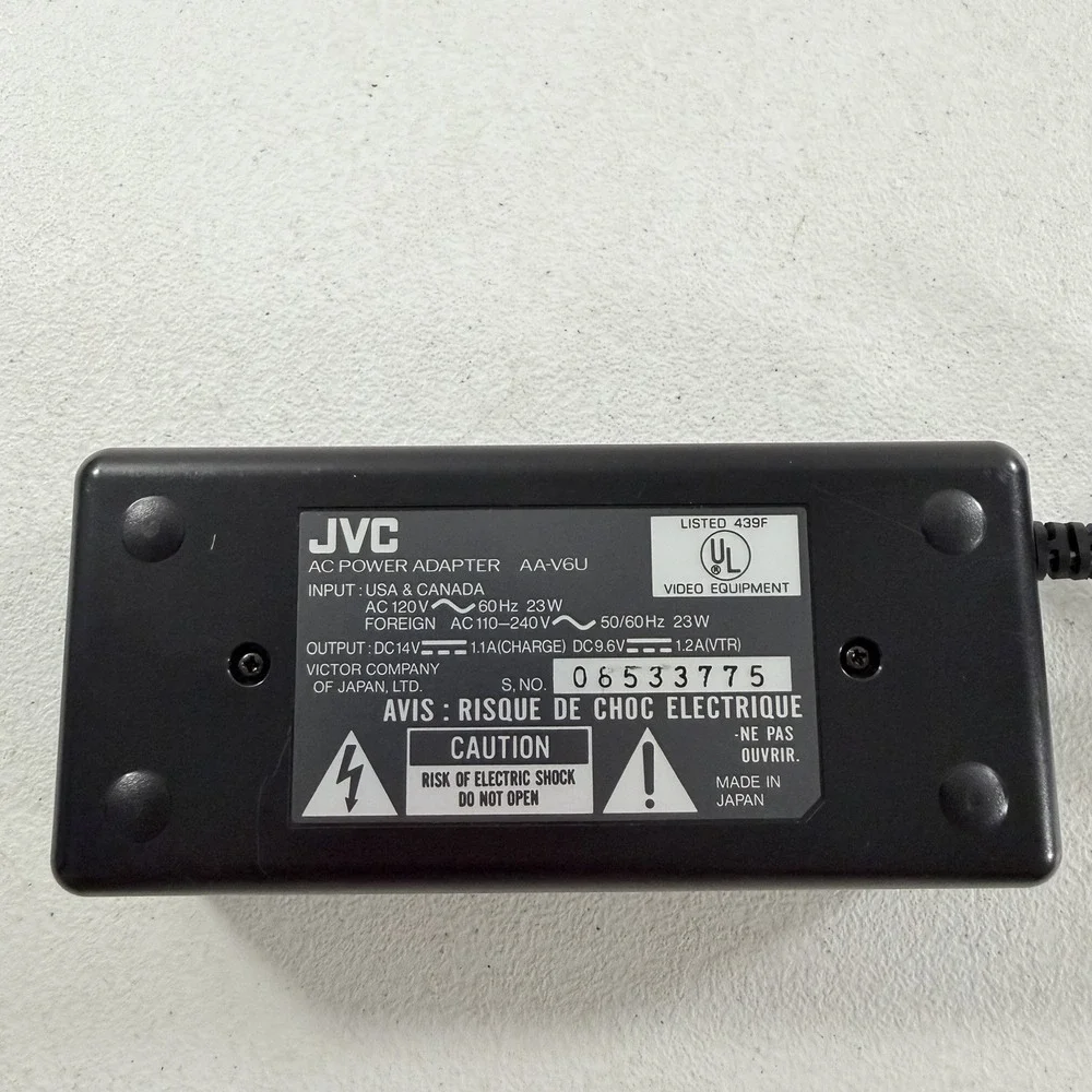 Genuine JVC AA-V6U AC‎ Power Adapter Battery Charger for Camcorder 14V TESTED